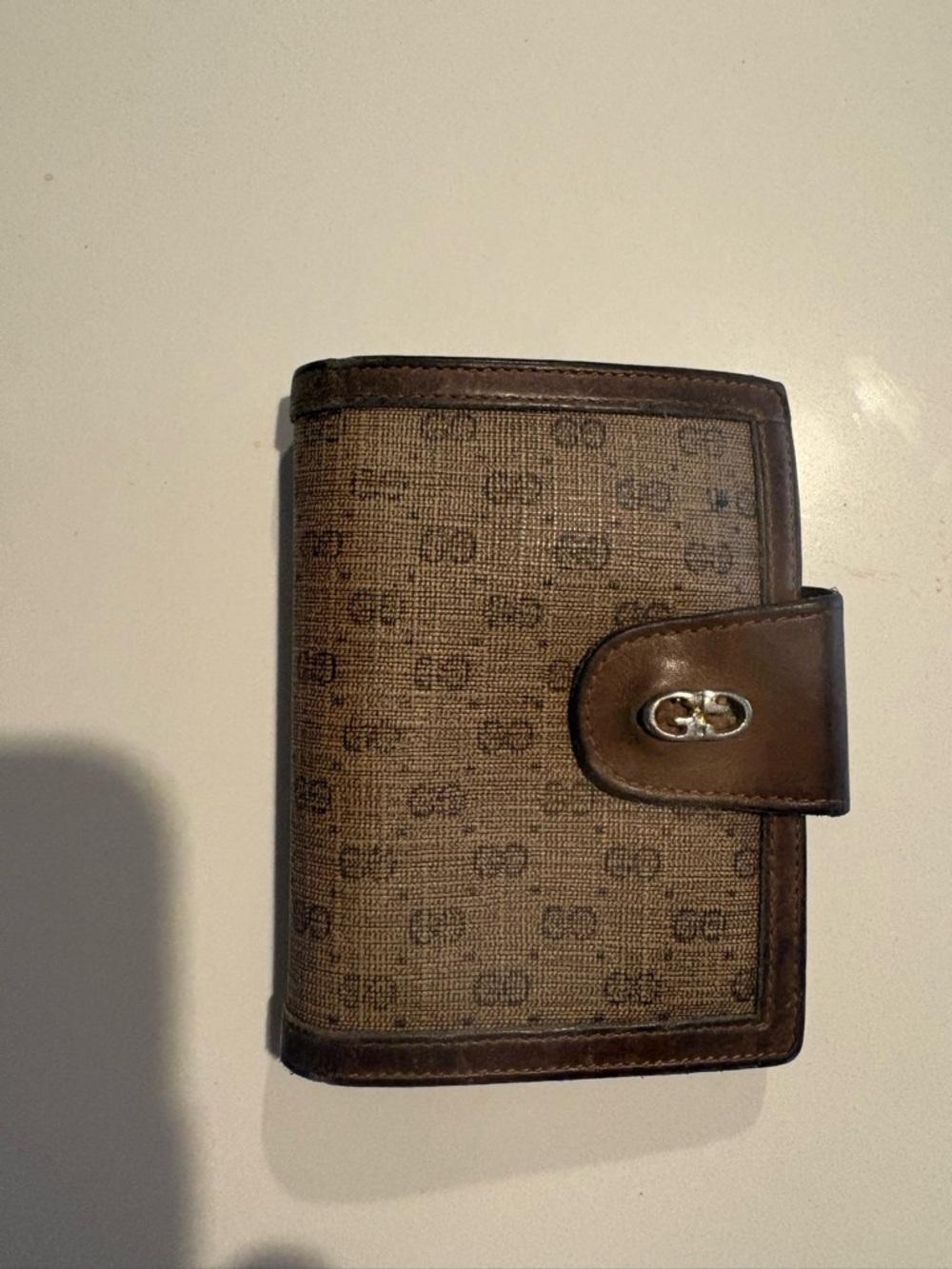 Gucci vintage credit card holder